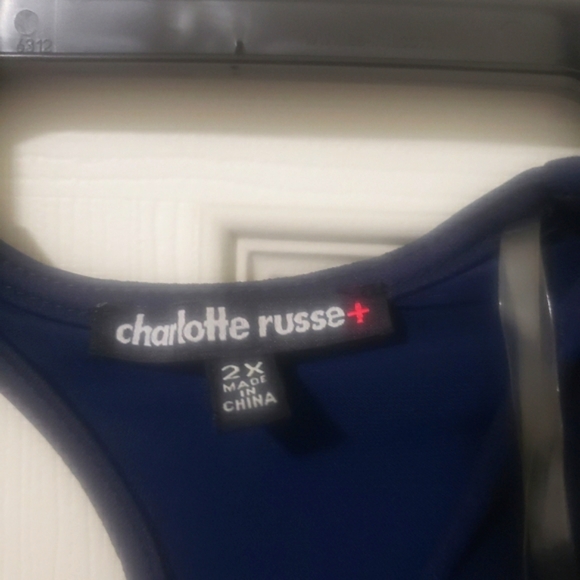 NWT Ruched Navy never worn figure hugging dress - Picture 2 of 4